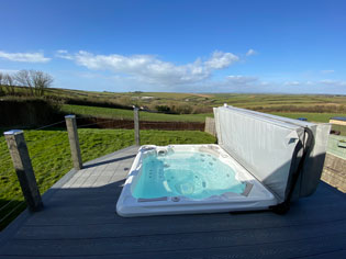 Dog Friendly Holiday Home With Hot Tub Countryside Views South Devon